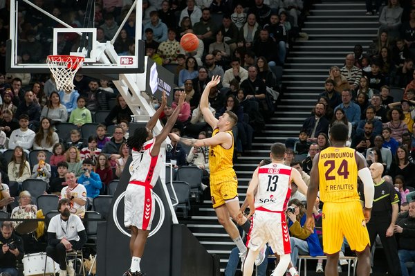 Squats pour femmes: boostez votre forme physique